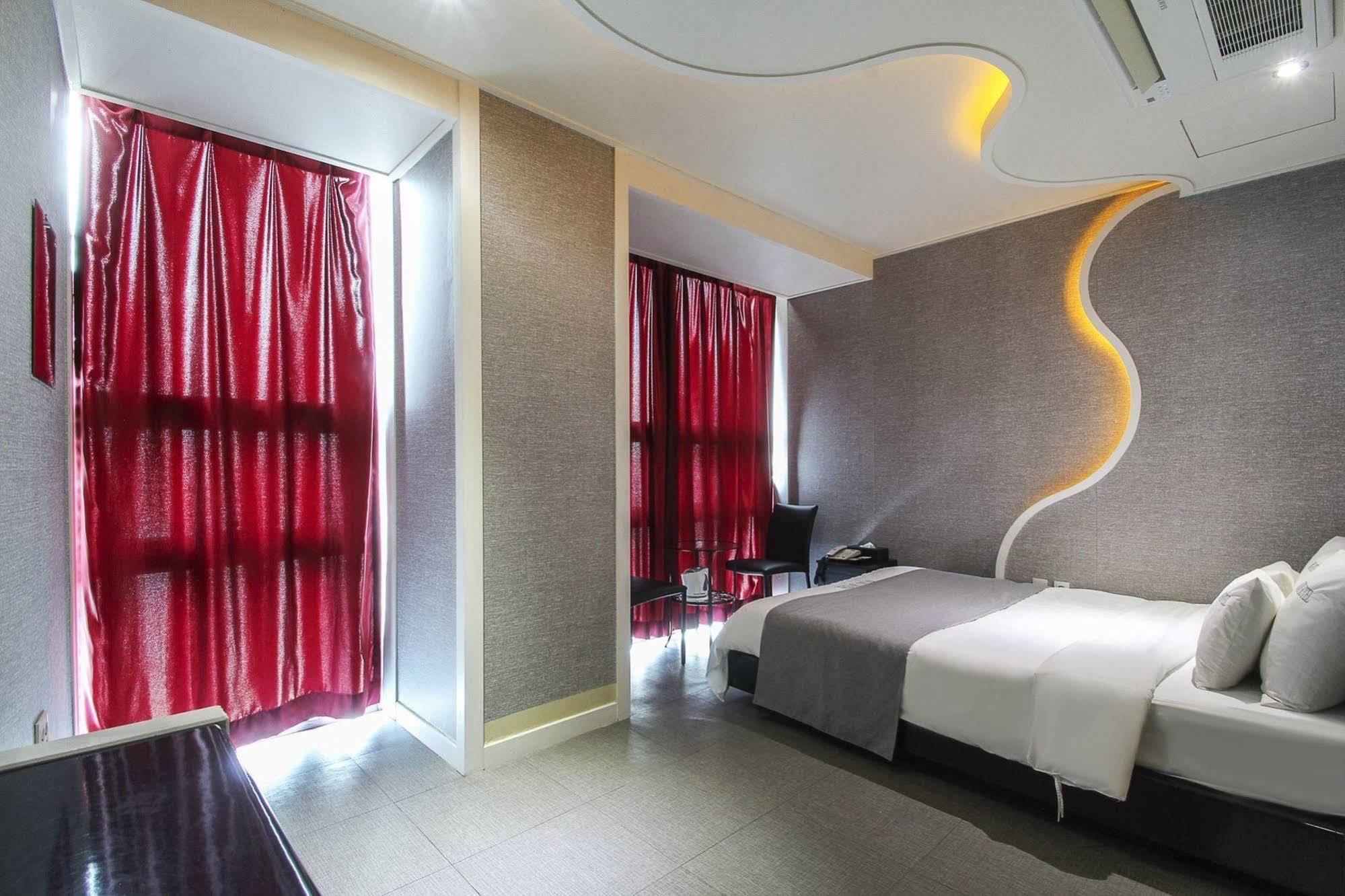 Nuri Hotel Μπουσάν Εξωτερικό φωτογραφία
