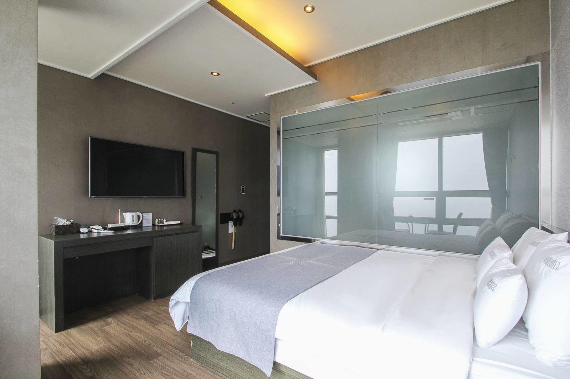 Nuri Hotel Μπουσάν Εξωτερικό φωτογραφία